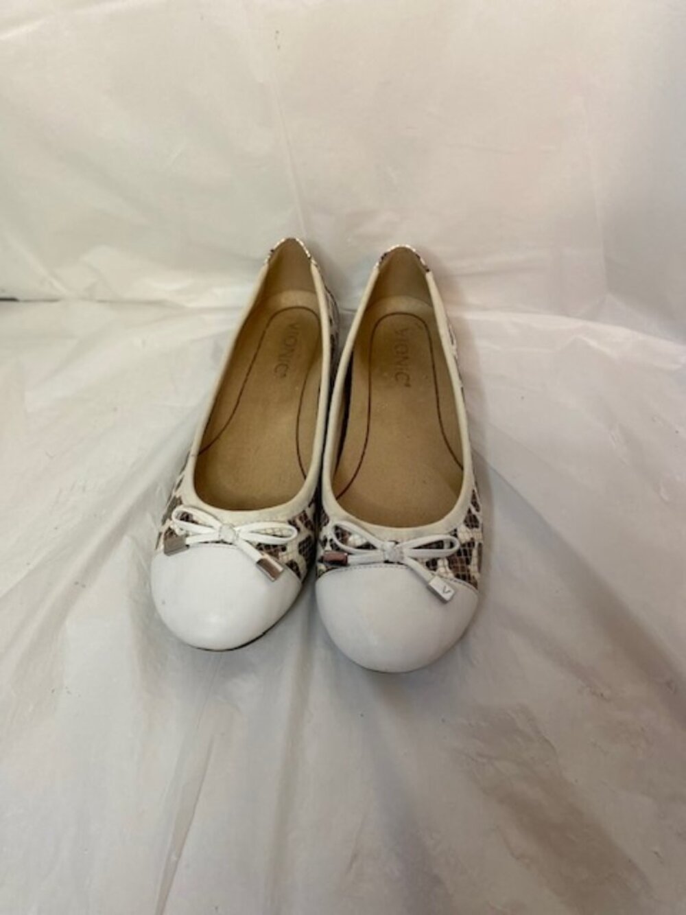 Vionic Minna White Leather Cap Toe Ballet Flats Snake Print, Women’s Size 7